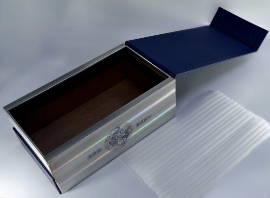 Delicate Wine Paper Box in Competitive